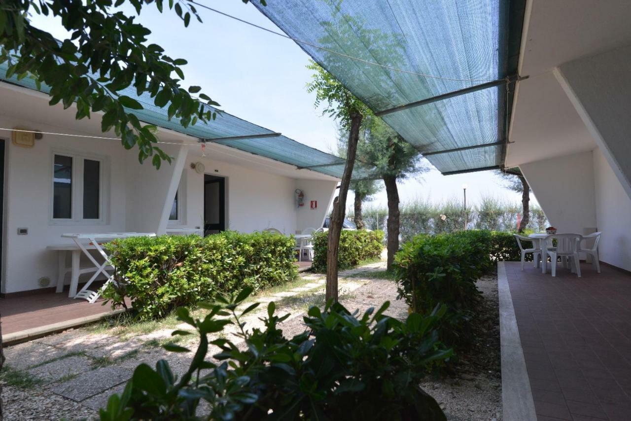 Camping Tre Archi Lido di Fermo Exterior foto